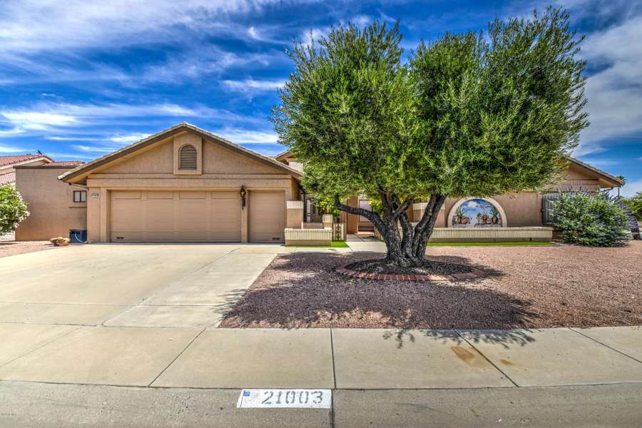 21003 N DESERT SANDS Drive, Sun City West, AZ 85375