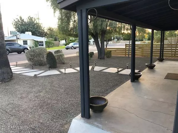 Phoenix, AZ 85014,1204 E OREGON Avenue