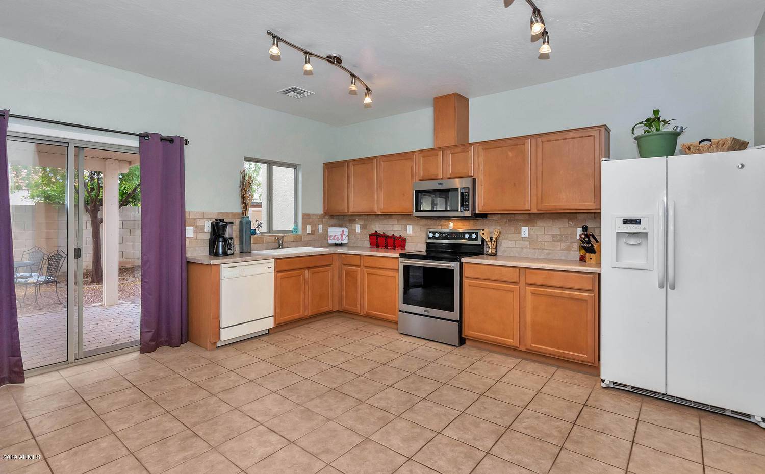 Peoria, AZ 85345,7011 W LINCOLN Street