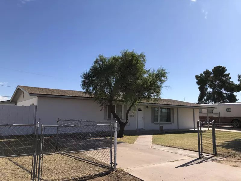 1204 N PARK Avenue, Casa Grande, AZ 85122