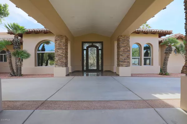 Phoenix, AZ 85044,12819 S WARPAINT Drive