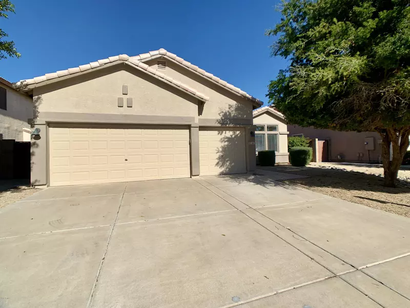 568 E GAIL Drive, Gilbert, AZ 85296