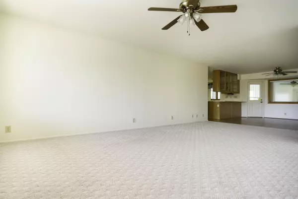 Mesa, AZ 85209,7946 E MESETO Avenue