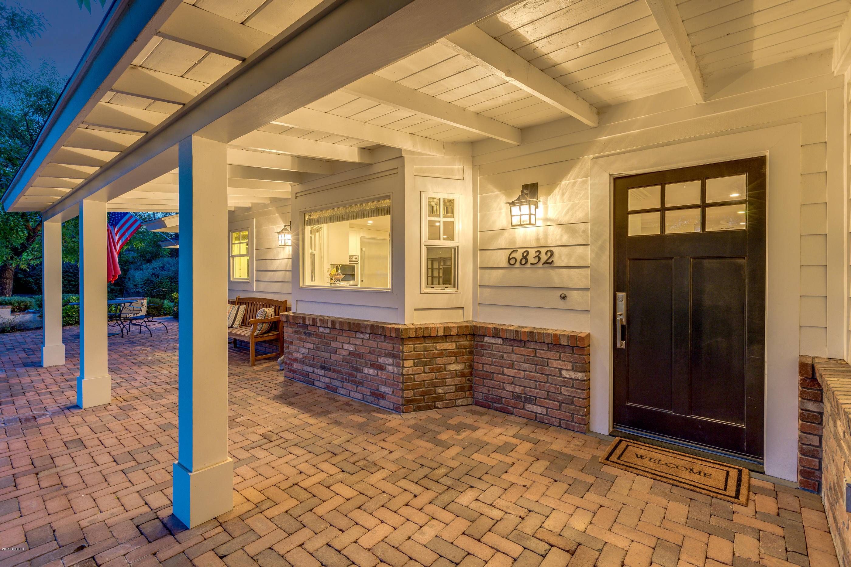 Paradise Valley, AZ 85253,6832 E VISTA Drive