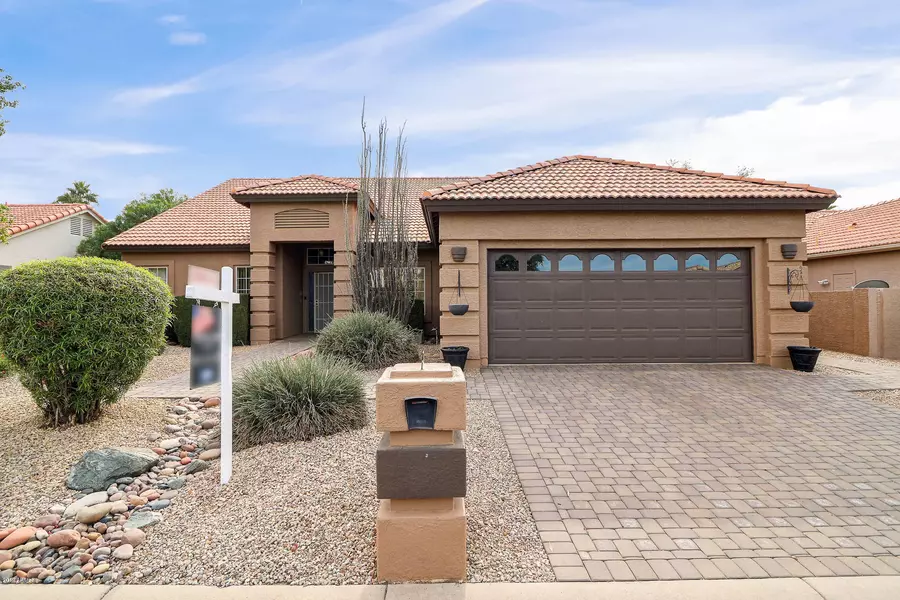 11127 E Bellflower Court, Sun Lakes, AZ 85248