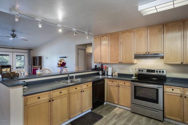 Overgaard, AZ 85933,3349 CEDAR Drive