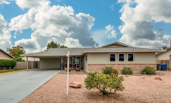 Chandler, AZ 85225,532 W SHANNON Street