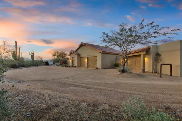 Cave Creek, AZ 85331,6030 E CIELO Run N