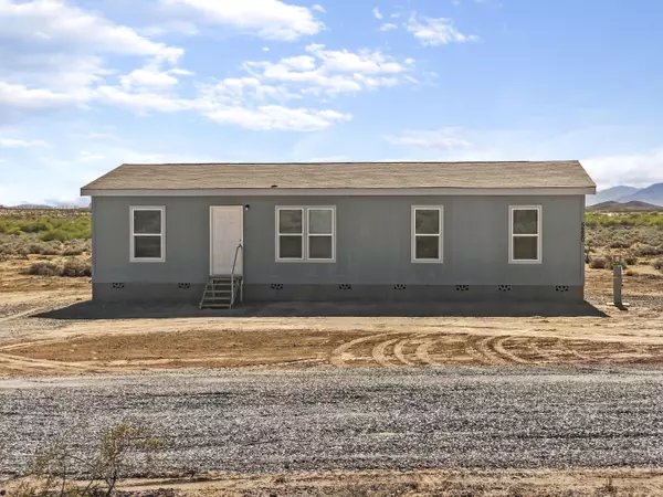 5220 S 356TH Lane, Tonopah, AZ 85354