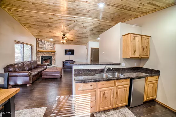 Show Low, AZ 85901,4900 W TATANKA Drive