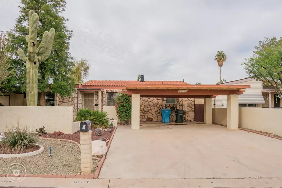 10544 W CALLE DEL SOL --, Phoenix, AZ 85037