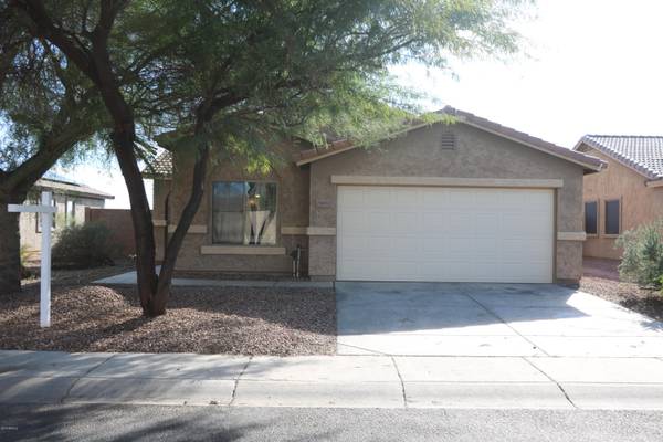 25651 W Satellite Lane, Buckeye, AZ 85326