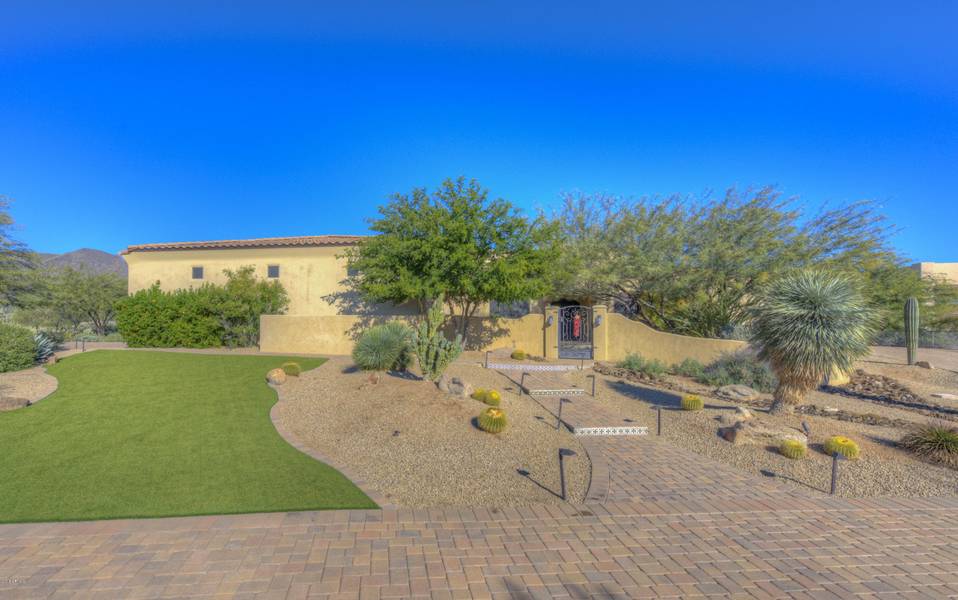 42401 N SPUR CROSS Road, Cave Creek, AZ 85331