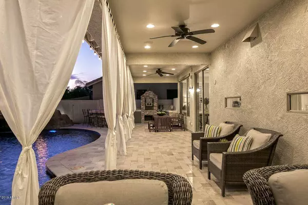 Gilbert, AZ 85298,4381 E KILLARNEY Street