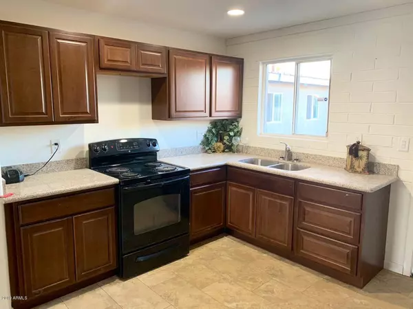 Phoenix, AZ 85041,3622 W CHAMBERS Street