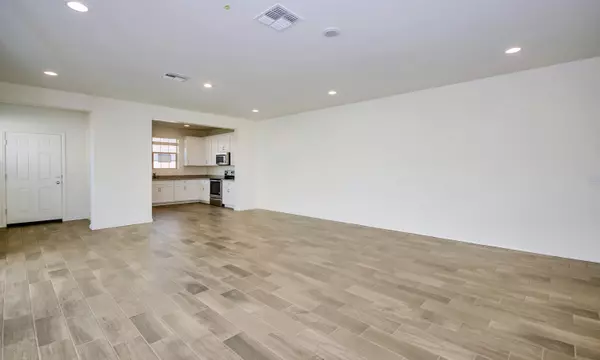 Laveen, AZ 85339,9407 S 34TH Lane