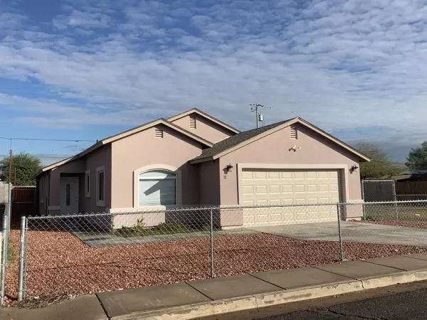 24 W WHYMAN Avenue, Avondale, AZ 85323