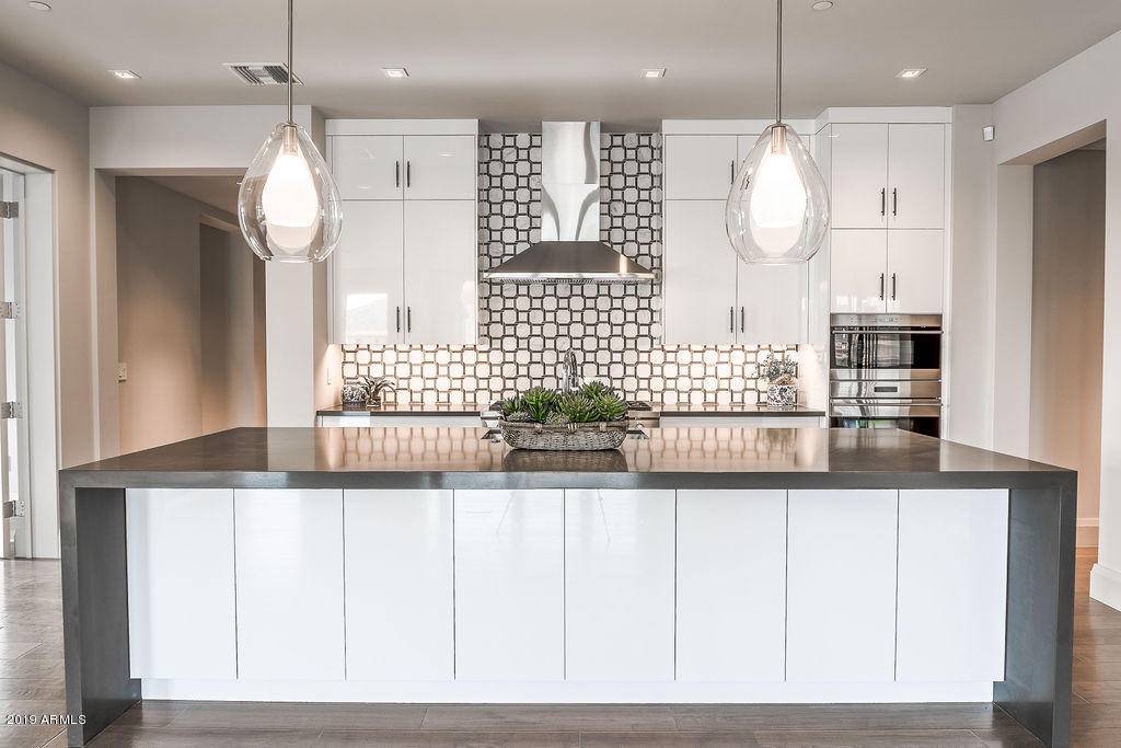 18720 N 101st Street #2002, Scottsdale, AZ 85255