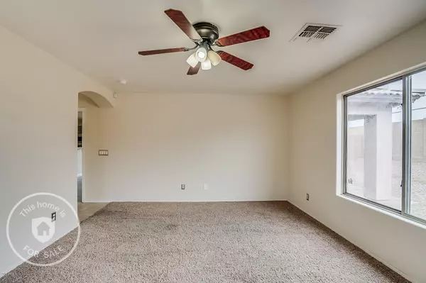 Phoenix, AZ 85041,6625 S 18TH Drive