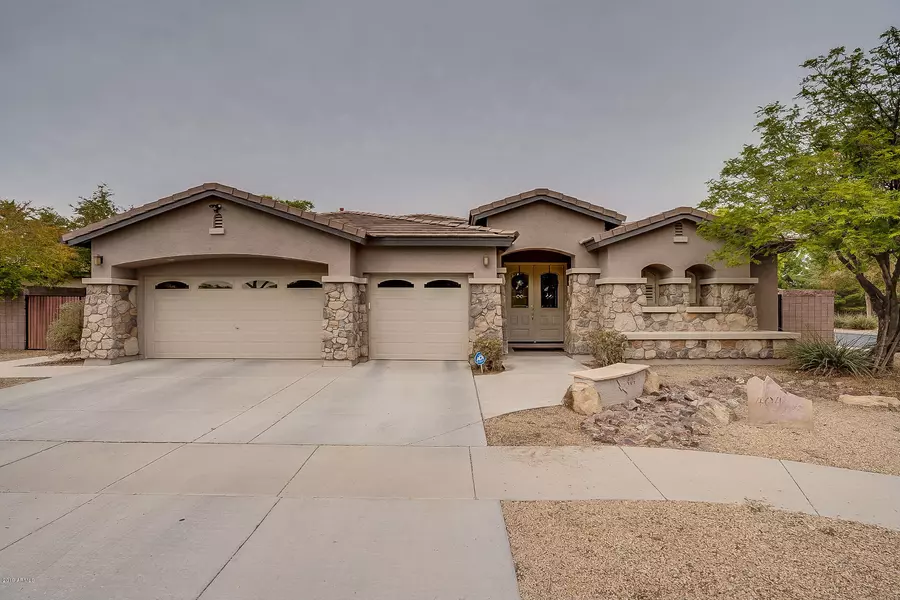 404 W SEAGULL Drive, Chandler, AZ 85286