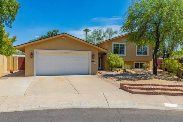 Scottsdale, AZ 85251,8613 E WHITTON Avenue