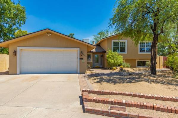 Scottsdale, AZ 85251,8613 E WHITTON Avenue