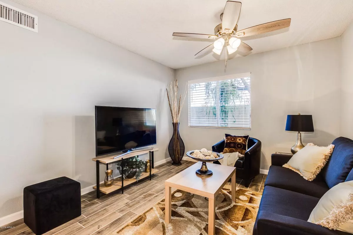 Glendale, AZ 85302,8336 N 59TH Drive