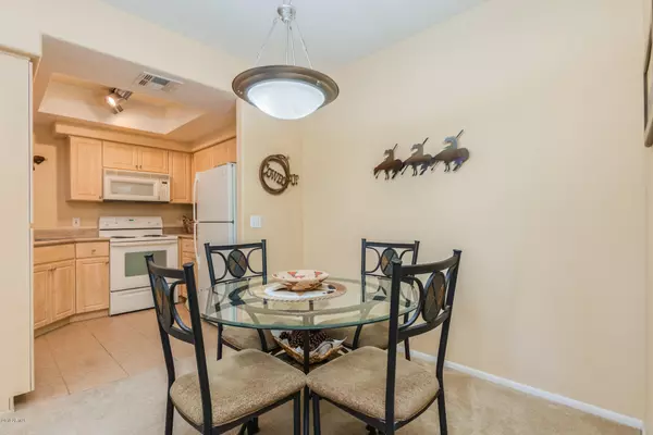 Paradise Valley, AZ 85253,7008 E GOLD DUST Avenue #241