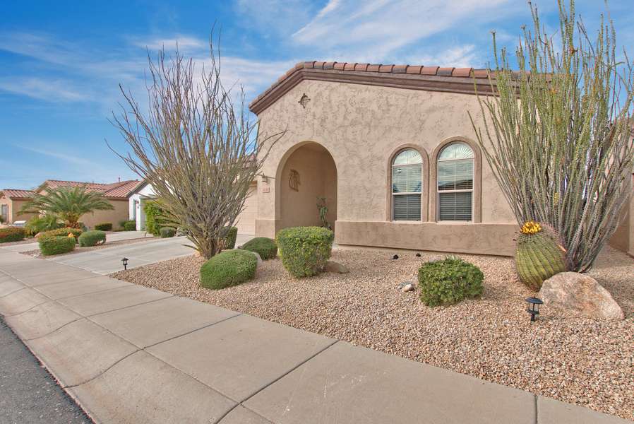 4218 E SOURWOOD Drive, Gilbert, AZ 85298