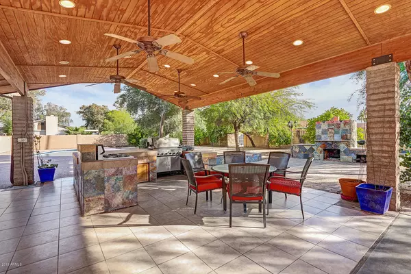 Scottsdale, AZ 85254,6223 E ASTER Drive