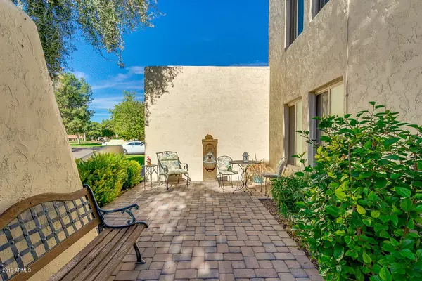 Litchfield Park, AZ 85340,1038 N SIERRA HERMOSA Drive