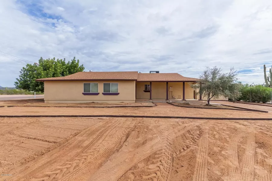 2363 N VALLEY Drive, Apache Junction, AZ 85120