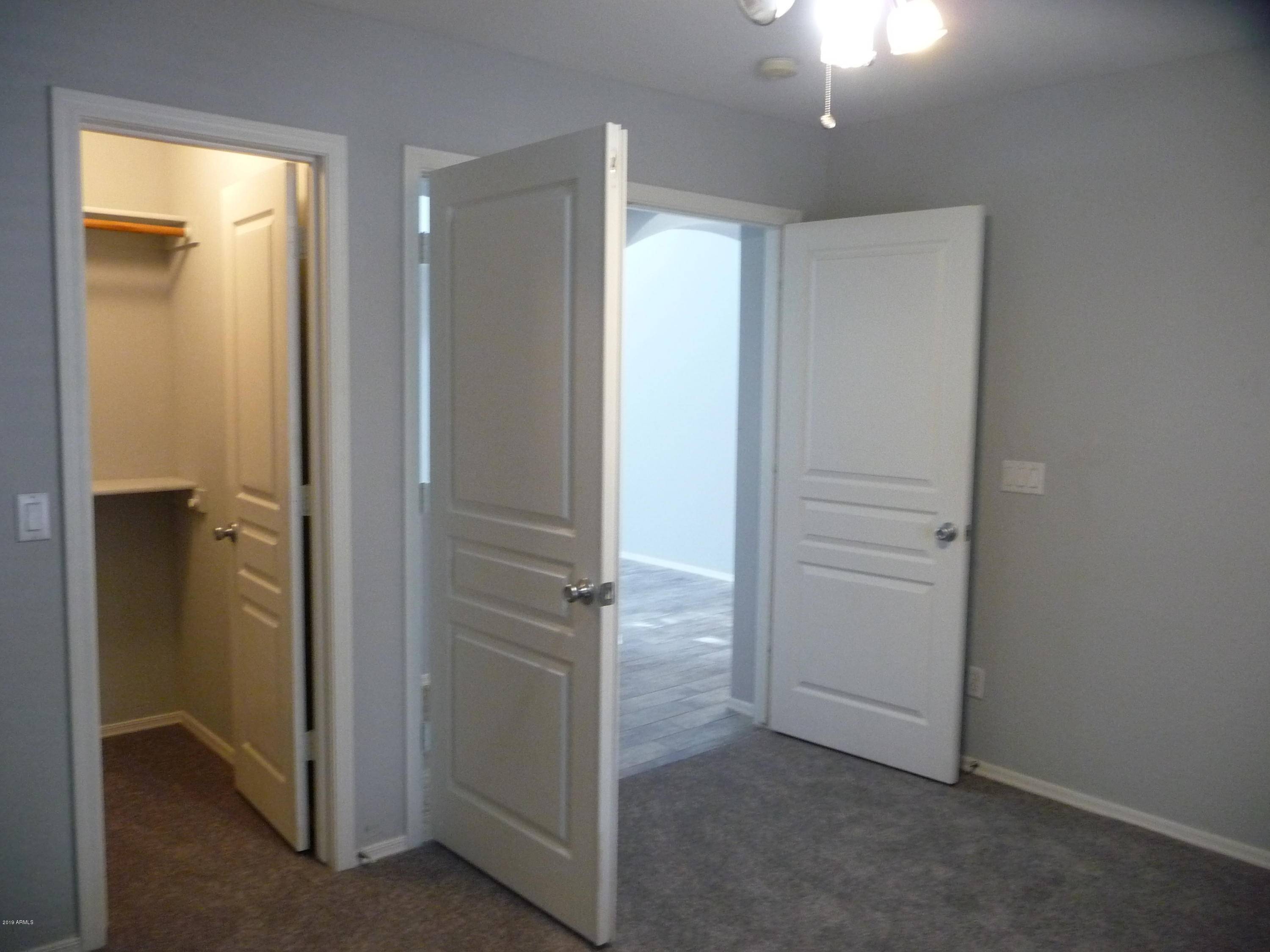 Glendale, AZ 85301,5182 W VISTA Avenue