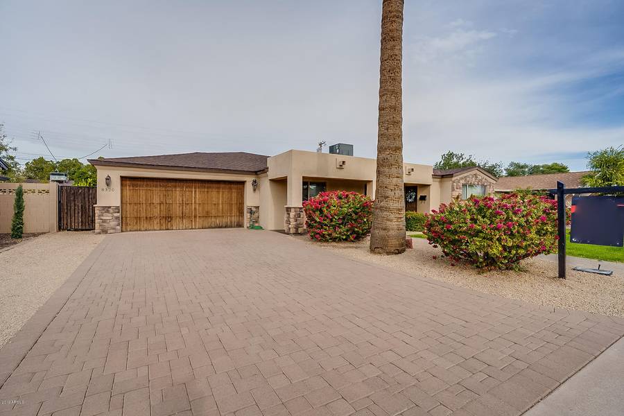 8320 E TURNEY Avenue, Scottsdale, AZ 85251