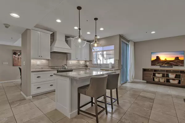 7770 E VIA DE VIVA --, Scottsdale, AZ 85258