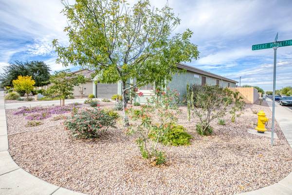 San Tan Valley, AZ 85143,634 W DESERT MOUNTAIN Drive