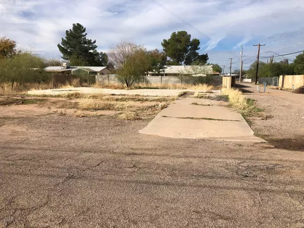 640 N 5TH Place #1, Coolidge, AZ 85128