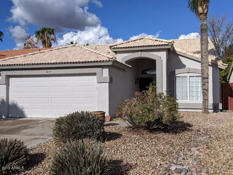 4224 W CAMINO VIVAZ --, Glendale, AZ 85310