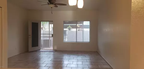 Chandler, AZ 85225,1961 N Hartford Street #1082