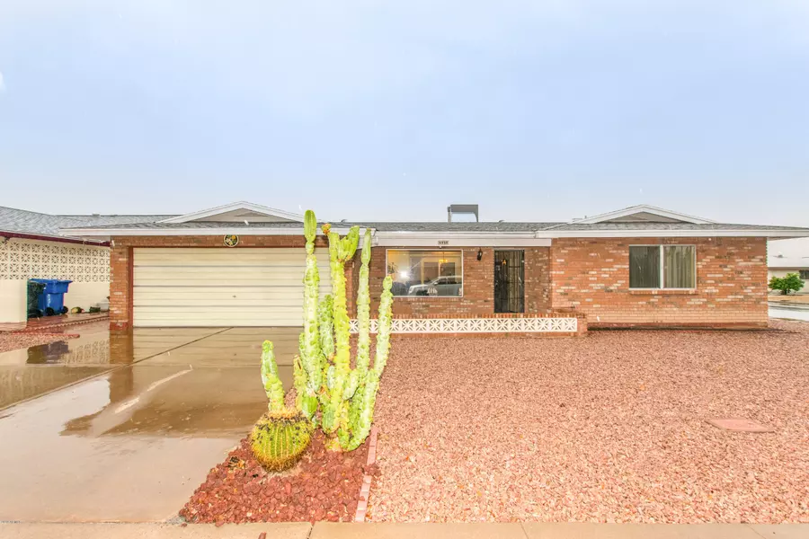 4425 E CARMEL Avenue, Mesa, AZ 85206