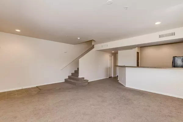 Phoenix, AZ 85032,16230 N 30TH Terrace #25