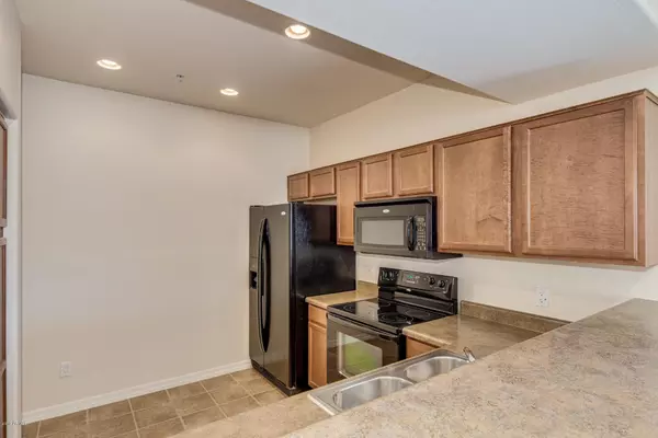 Phoenix, AZ 85032,16230 N 30TH Terrace #25
