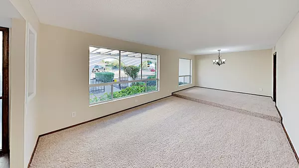 Mesa, AZ 85203,1337 E FOUNTAIN Street