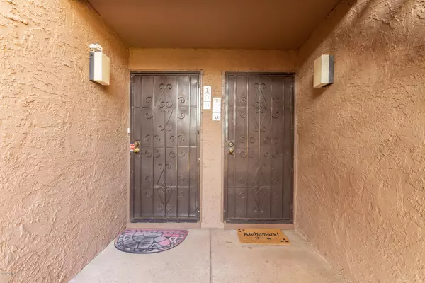 Phoenix, AZ 85032,4554 E PARADISE VILLAGE Parkway #110