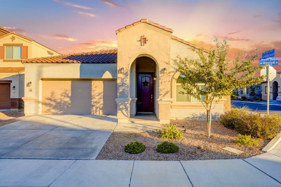 1018 W IVYGLEN Street, Mesa, AZ 85201