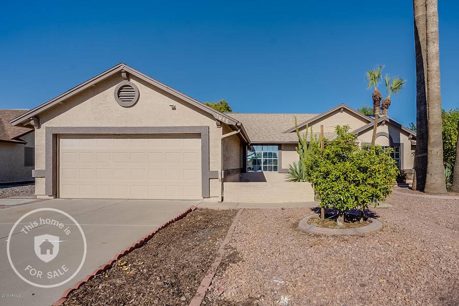 3648 W WHITTEN Street, Chandler, AZ 85226