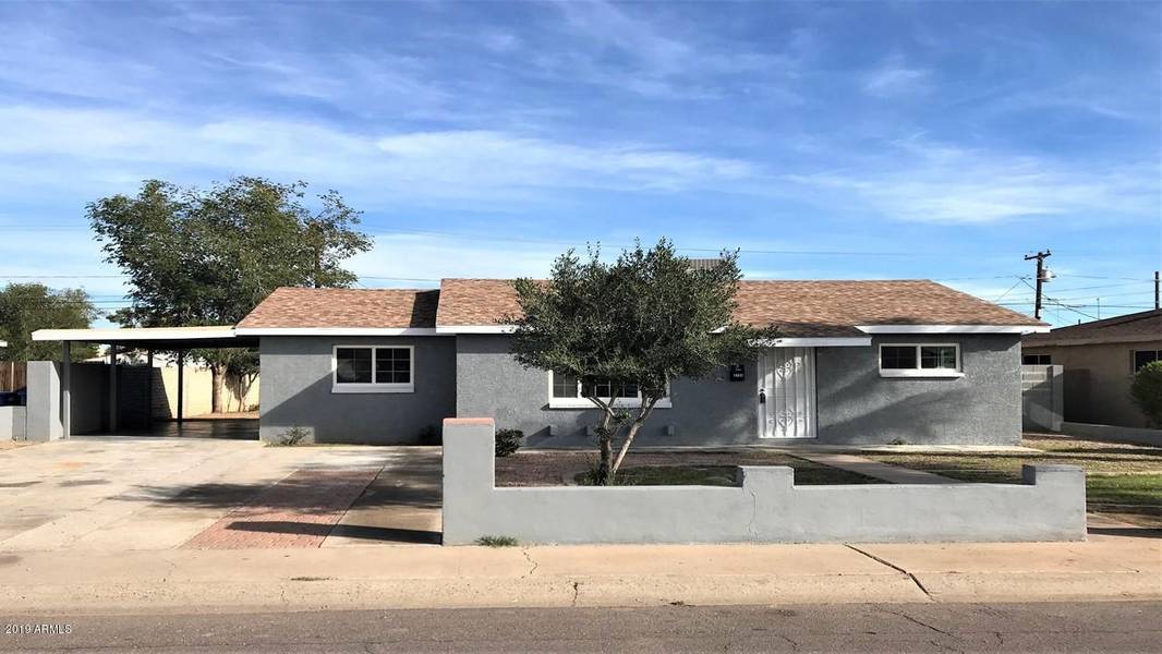 2720 W RUTH Avenue, Phoenix, AZ 85051