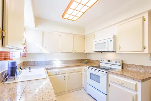 Phoenix, AZ 85023,17601 N 10TH Avenue