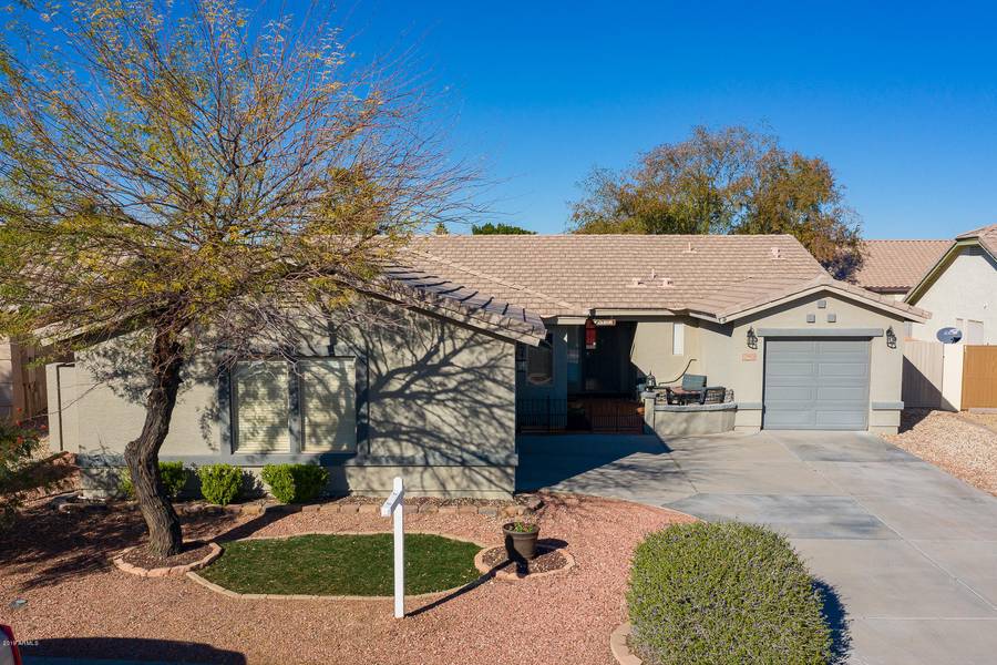 13460 W PARADISE Lane, Surprise, AZ 85374