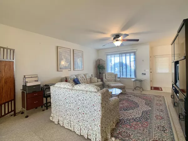 Sun City West, AZ 85375,21015 N PALM DESERT Drive